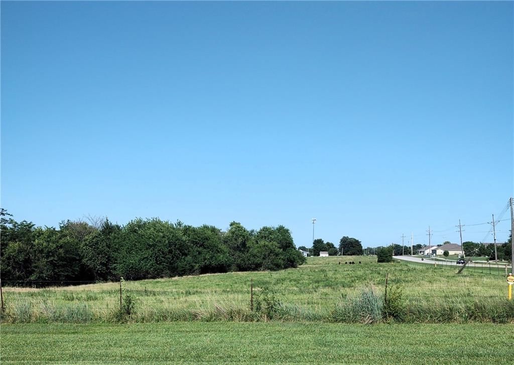 37200 W US-56 Highway — photo 8