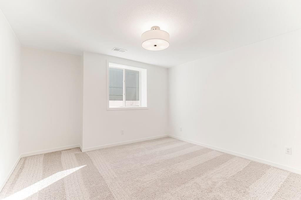 16986 S Kimble Street — photo 45