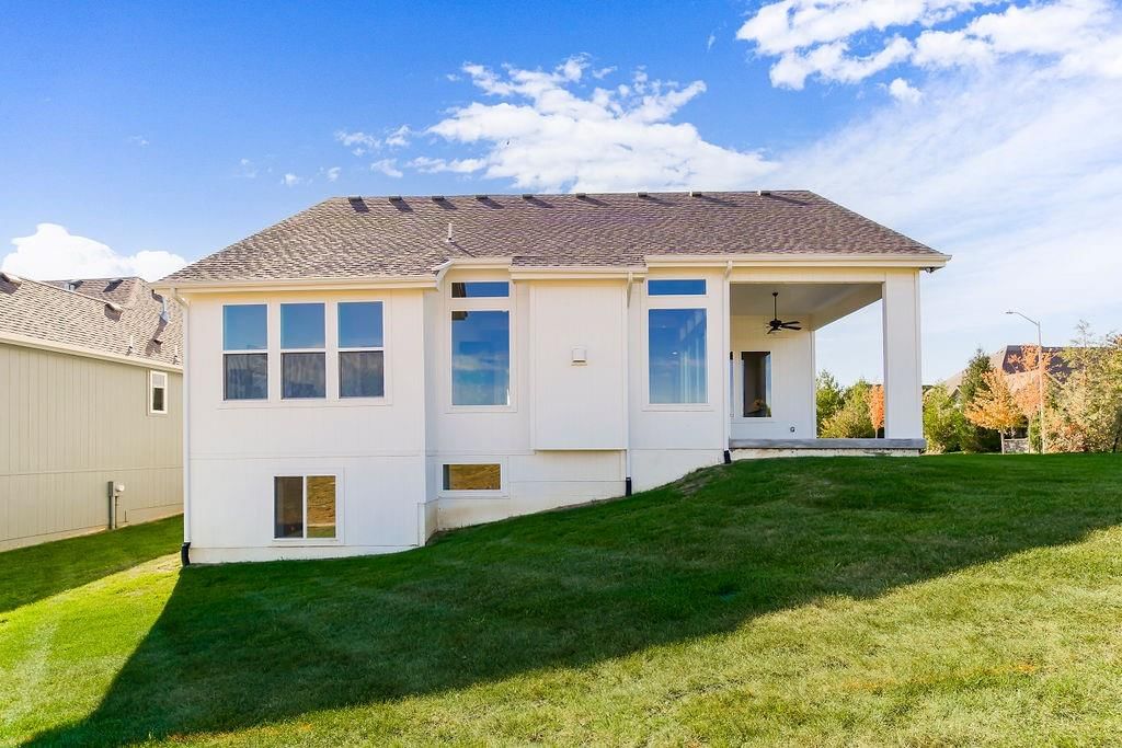16986 S Kimble Street — photo 48