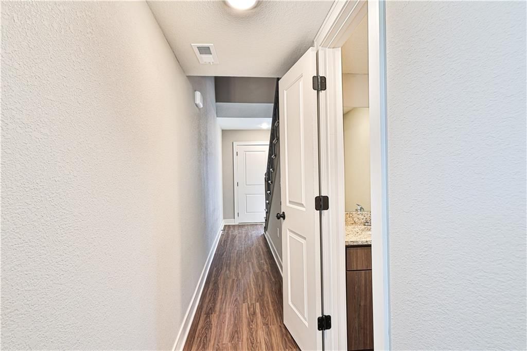 1502 NE Shale Court — photo 11