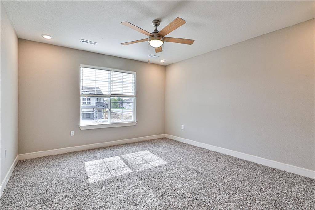 1502 NE Shale Court — photo 19