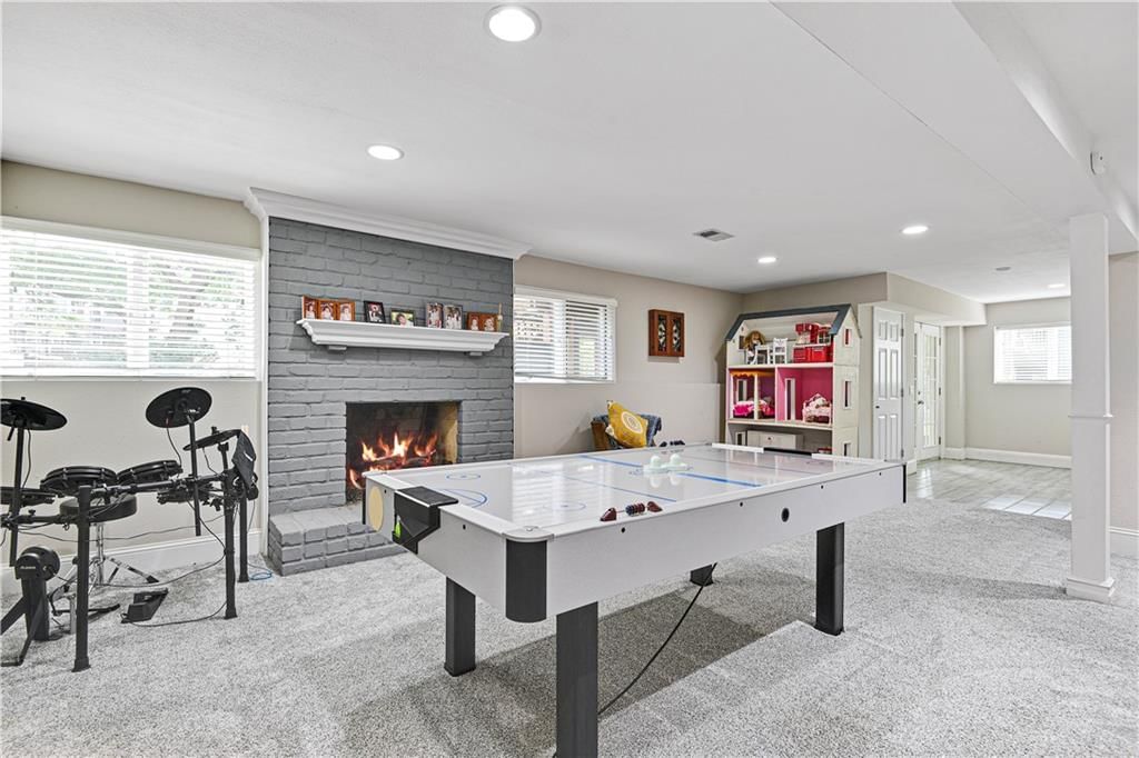 Photo 39 of 52 - 4405 W 126th Street