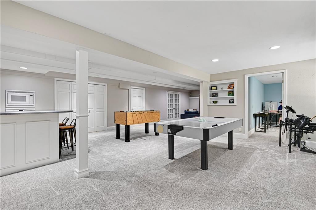 Photo 41 of 52 - 4405 W 126th Street