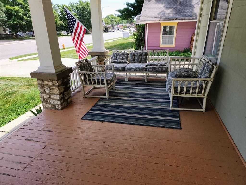 1100 S Noland Road — photo 31