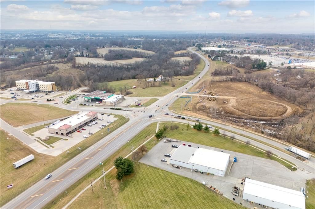 00 Lot 2 N 169 Highway — photo 4