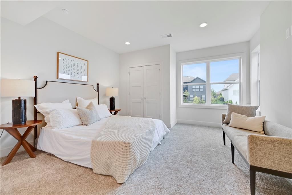 17321 Gillette Street — photo 40