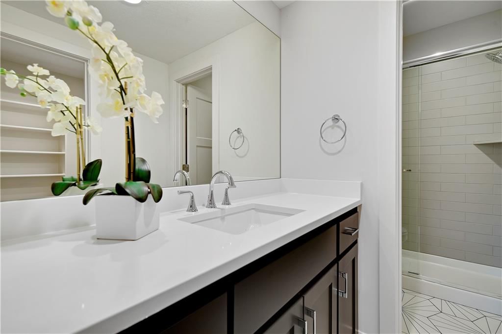 17321 Gillette Street — photo 43