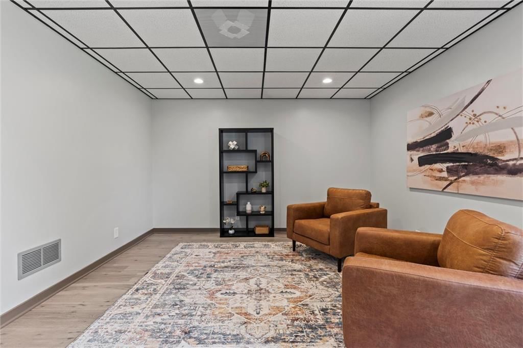502 W Markey Road — photo 38