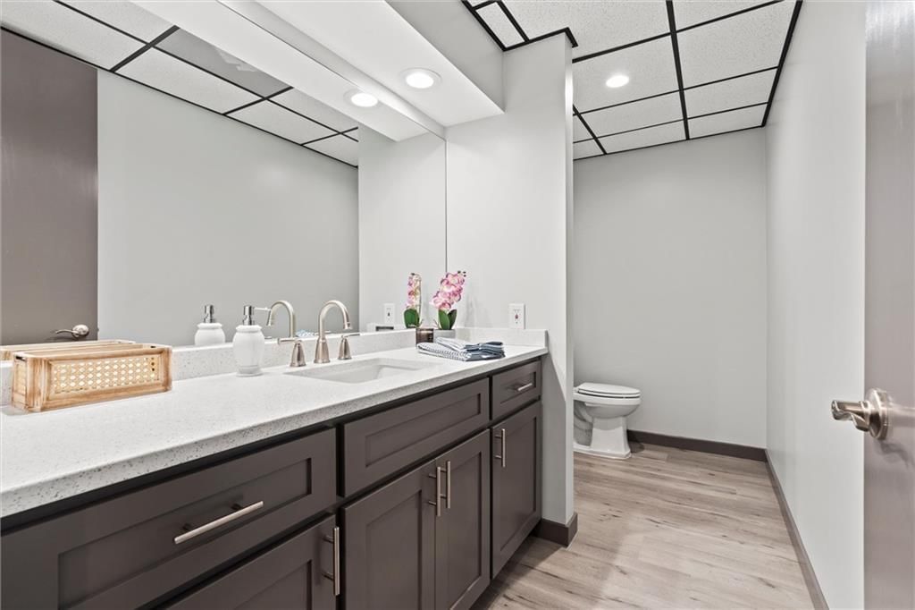 502 W Markey Road — photo 49