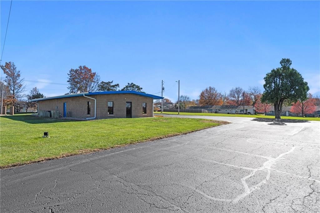 502 W Markey Road — photo 53