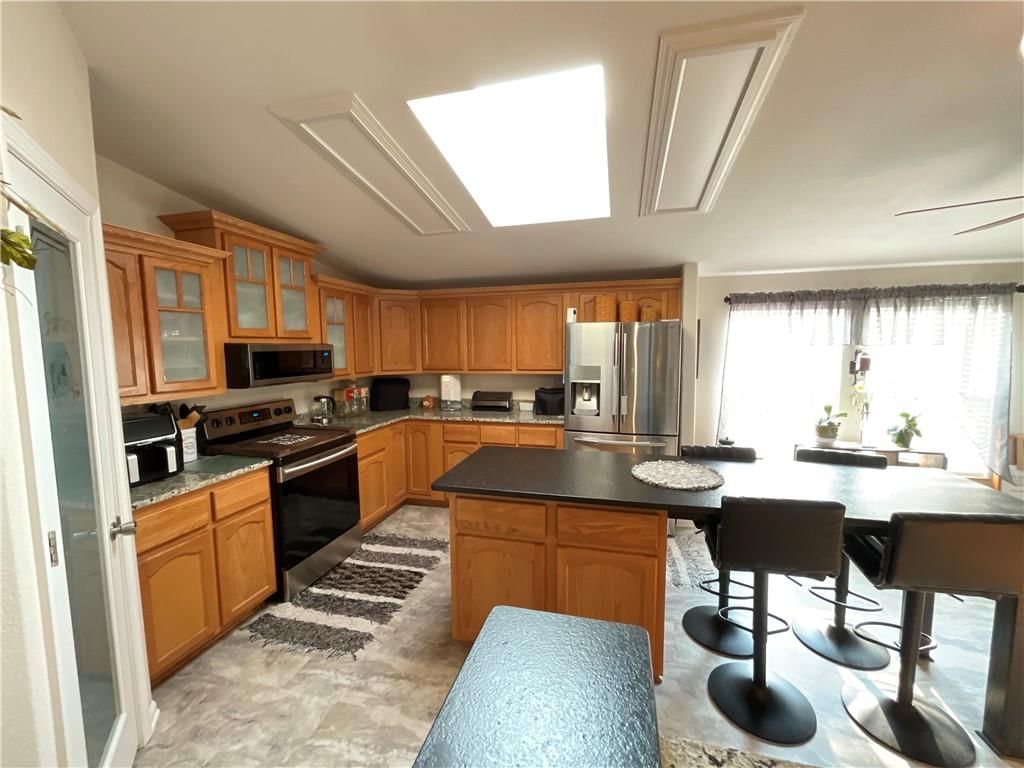 410 NE Sycamore Court — photo 14