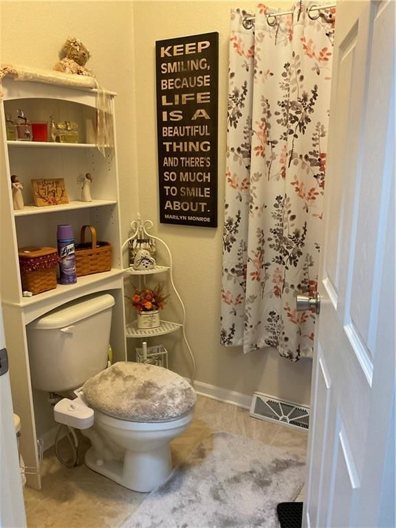 410 NE Sycamore Court — photo 20