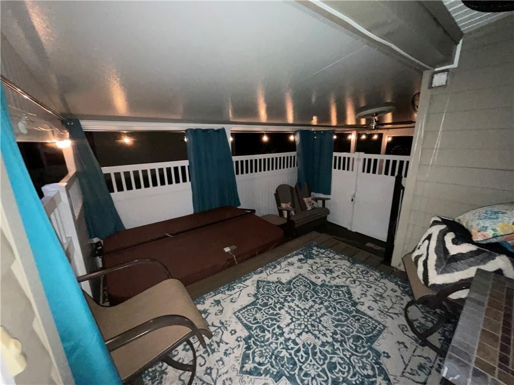 410 NE Sycamore Court — photo 26