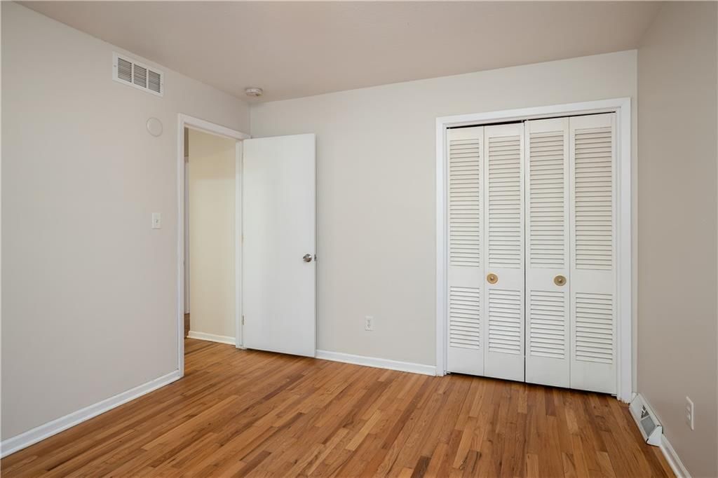 525 N Osage Street — photo 17