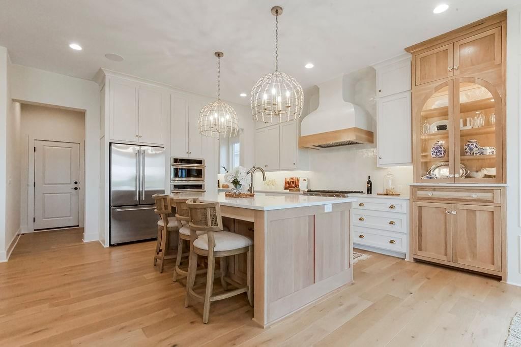 10766 S Houston Street — photo 8