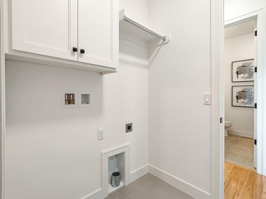8005 Millridge Street — photo 37