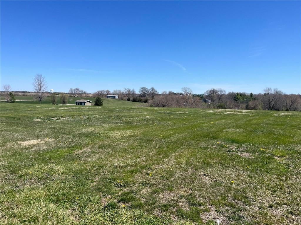 Cedar Ridge Drive, Maryville, MO