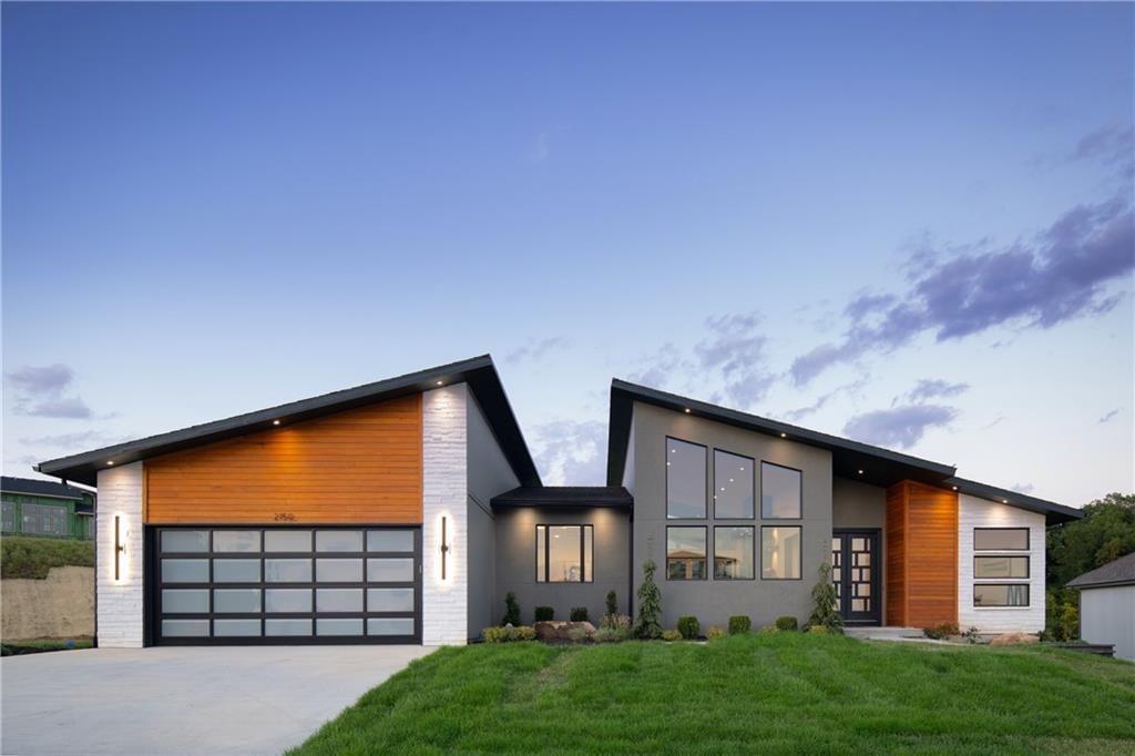 2150 NW Palisades Drive — photo 1