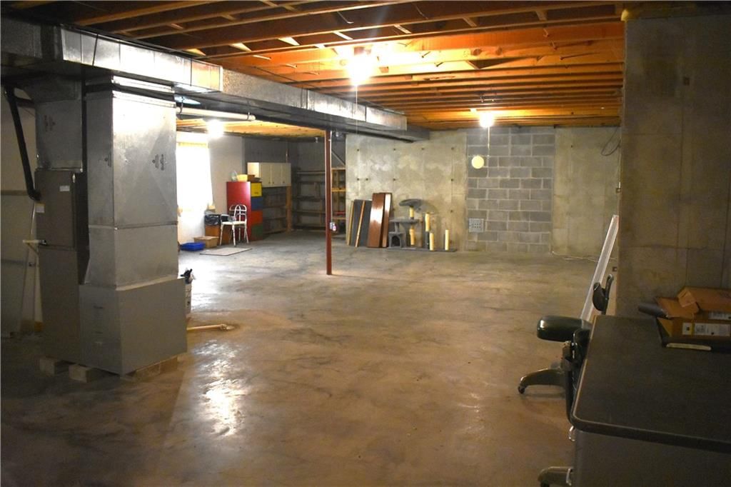 515 E Sheridan Street — photo 21