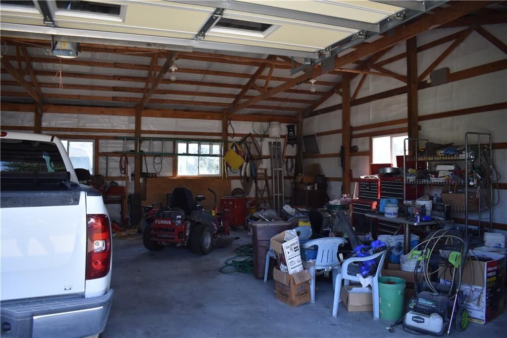 515 E Sheridan Street — photo 26