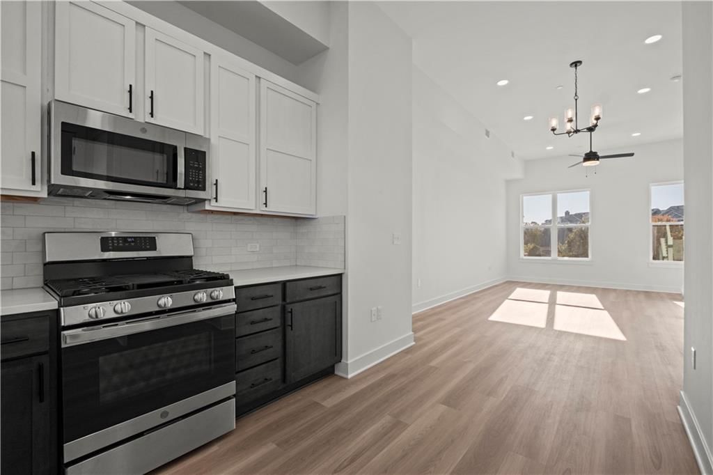 449 SW Longview Boulevard — photo 8