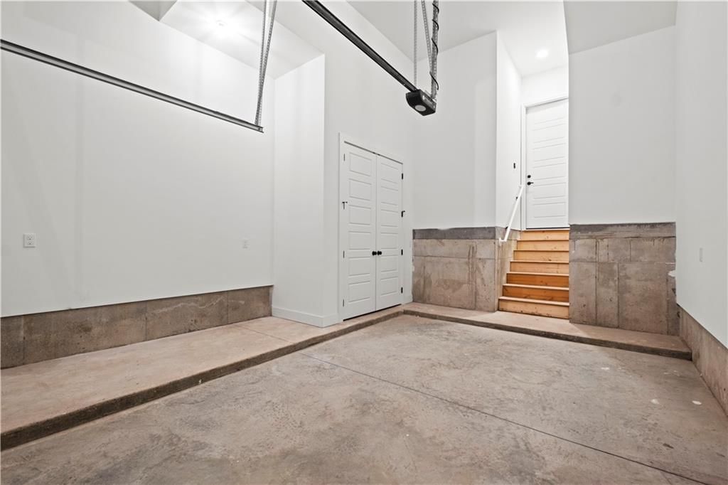 449 SW Longview Boulevard — photo 25