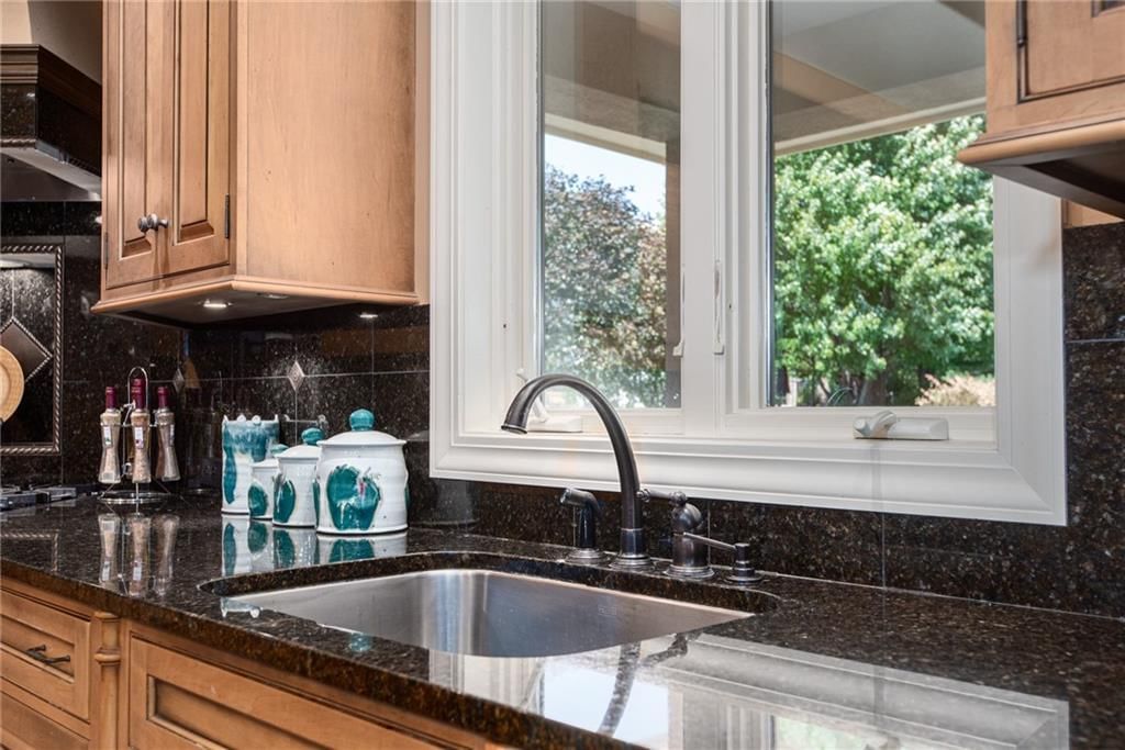 1709 Lake Alvamar Drive — photo 8