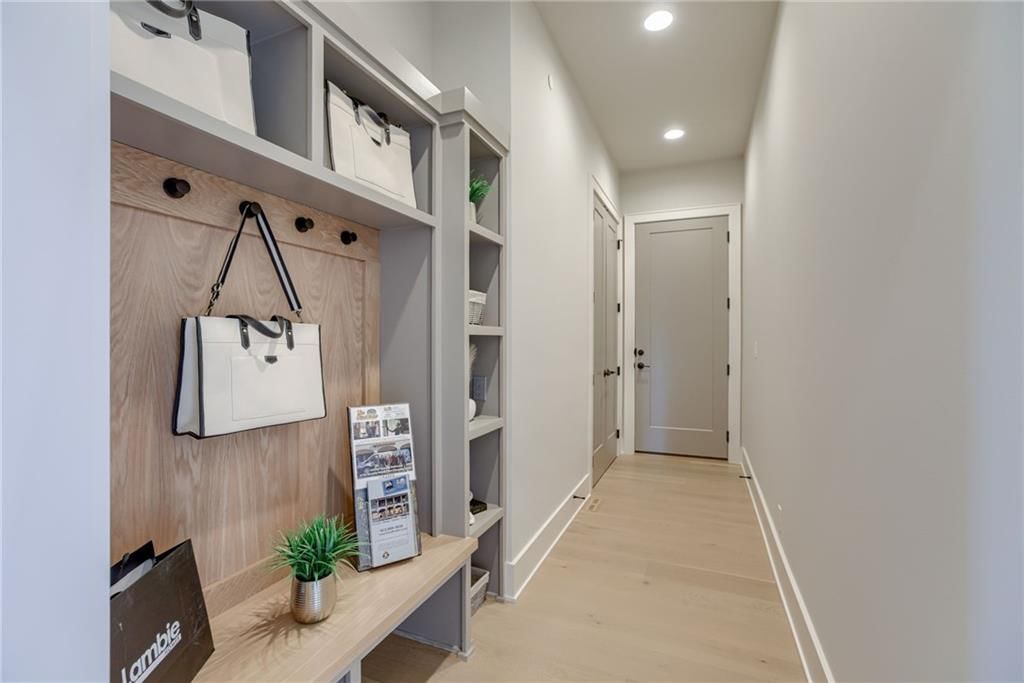 13702 Pembroke Lane — photo 15