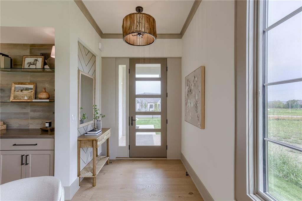 13708 Pembroke Lane — photo 5