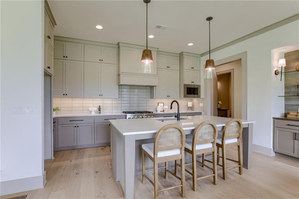 13708 Pembroke Lane — photo 8