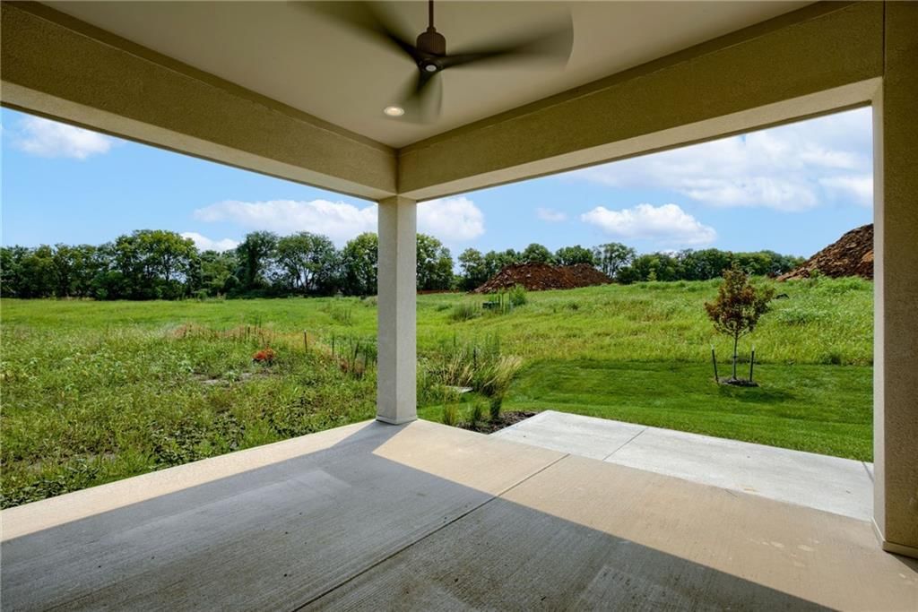 13708 Pembroke Lane — photo 36