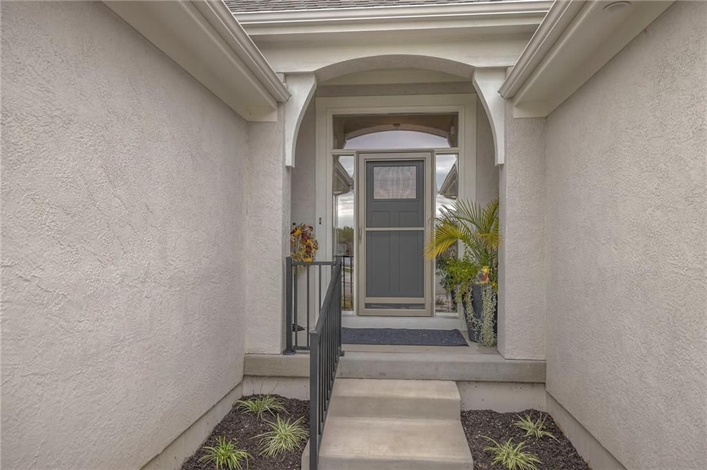 13812 Quigley Street — photo 10