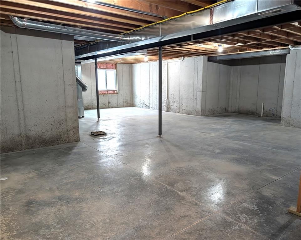 16909 Futura Street — photo 36