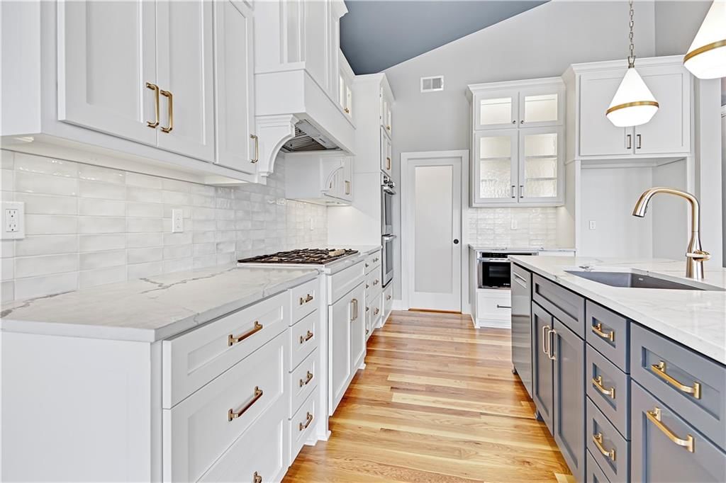 17409 Parkhill Street — photo 13