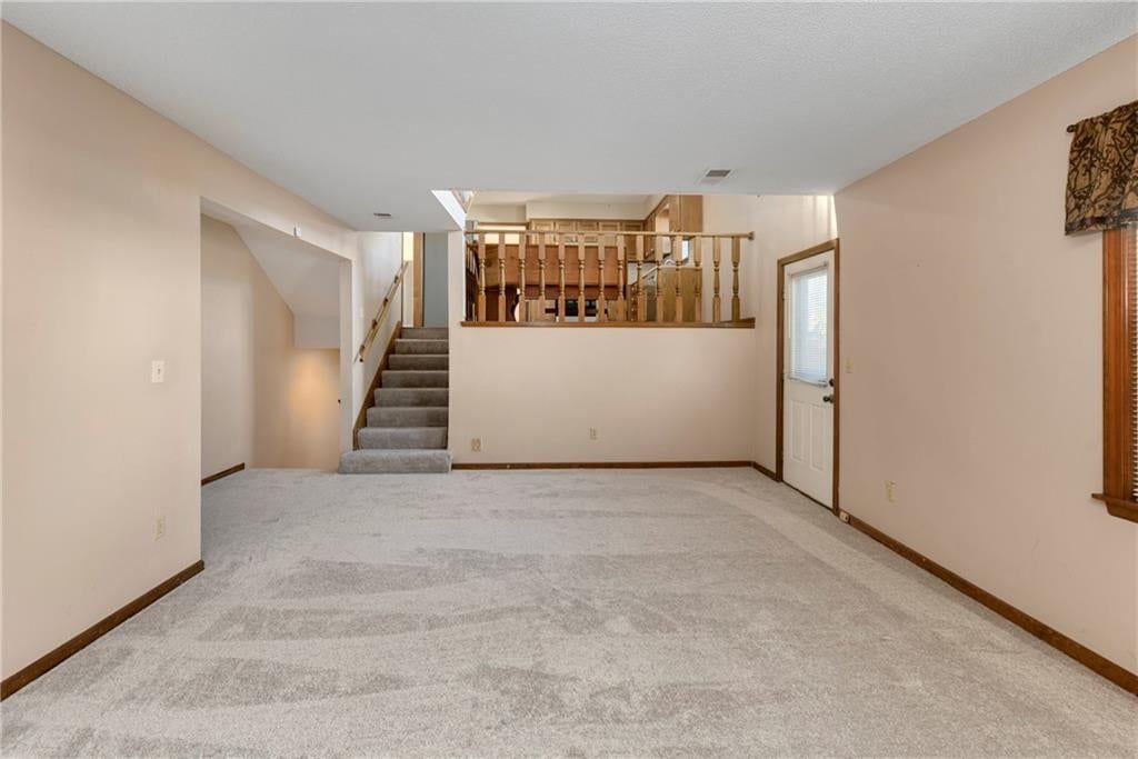 8806 W 118th Terrace — photo 11