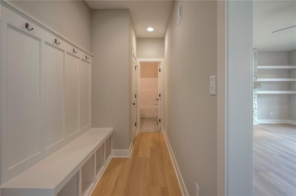 13904 E 54 Terrace — photo 32