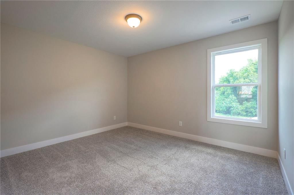 13904 E 54 Terrace — photo 39