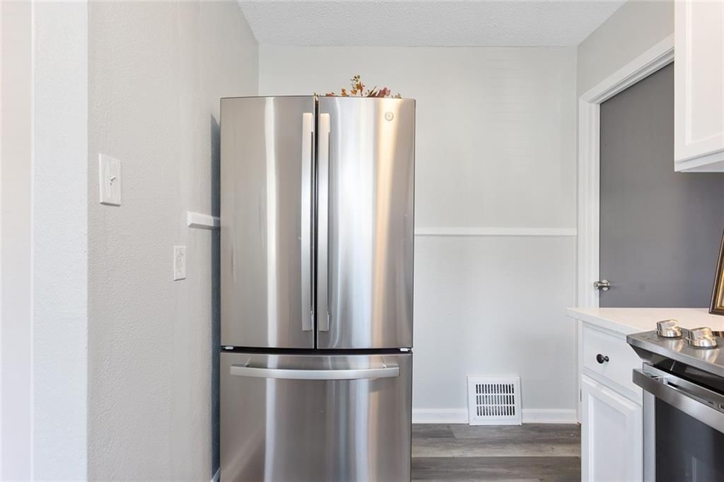 4815 W 56th Street — photo 11
