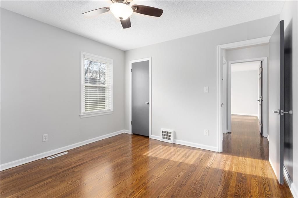 4815 W 56th Street — photo 13