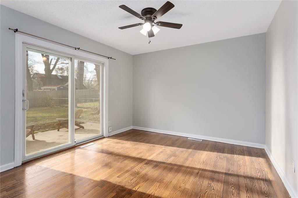 4815 W 56th Street — photo 16