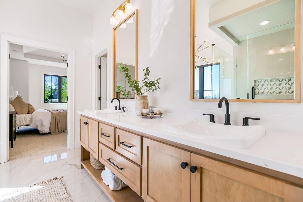 17328 Ballentine Street — photo 37