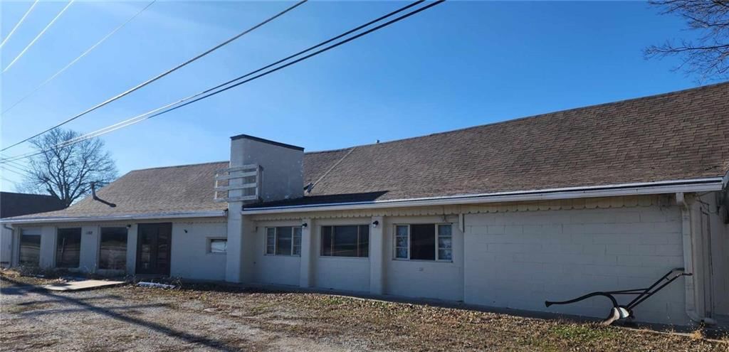 1102 S US Highway 71 N/A — photo 3