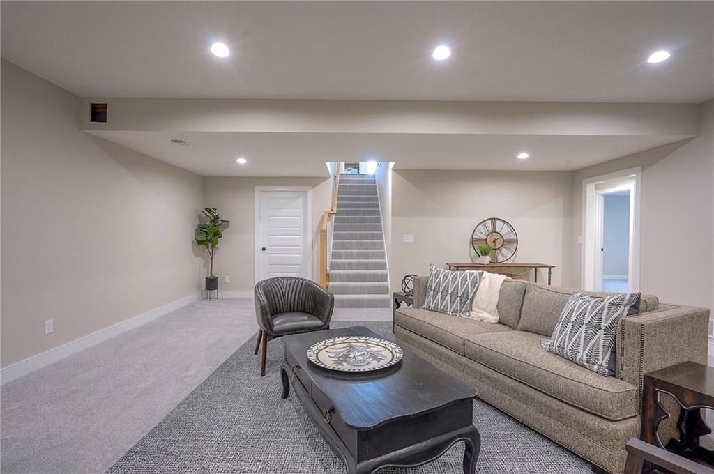 15378 W 173rd Terrace — photo 42
