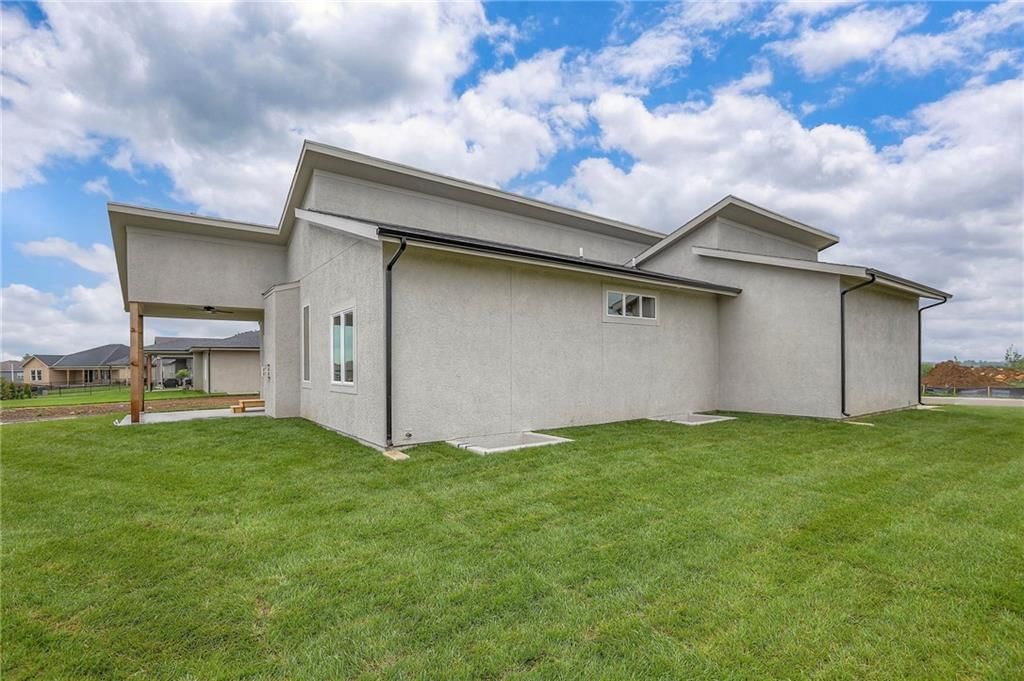 15378 W 173rd Terrace — photo 52