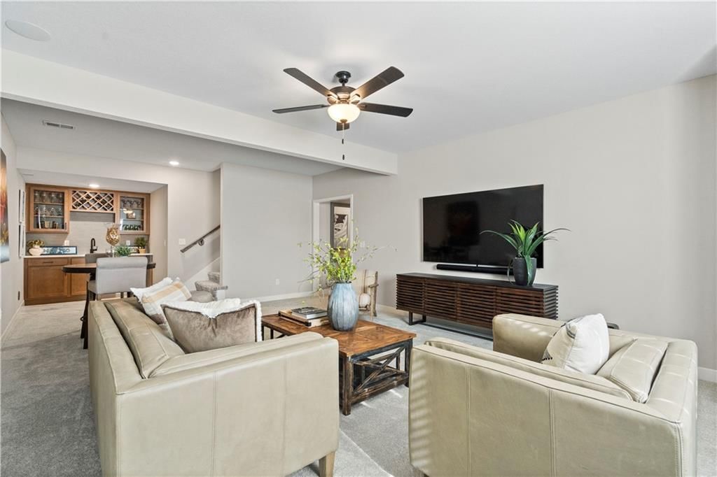400 SW Hawthorne Lane — photo 19