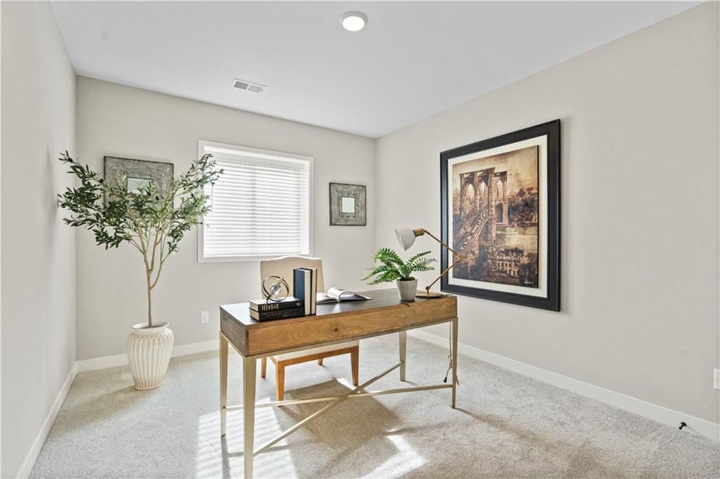 400 SW Hawthorne Lane — photo 22