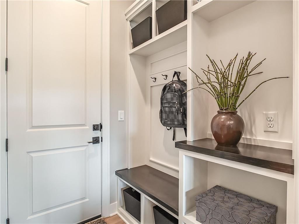 16724 Hayes Street — photo 16