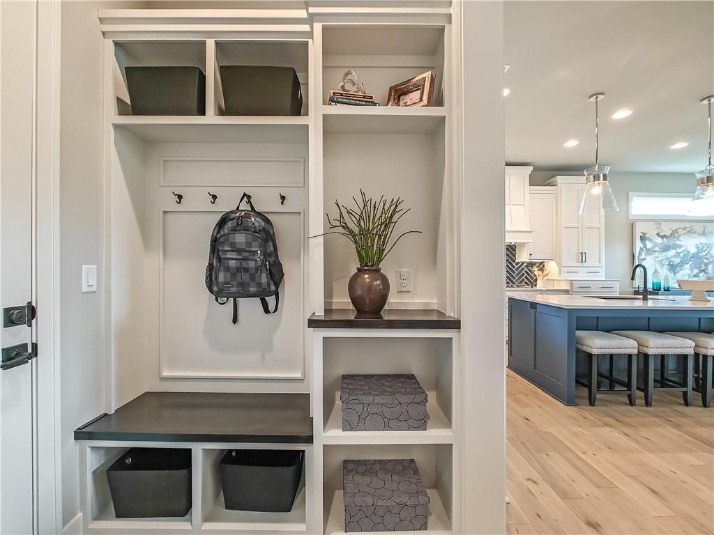16724 Hayes Street — photo 17