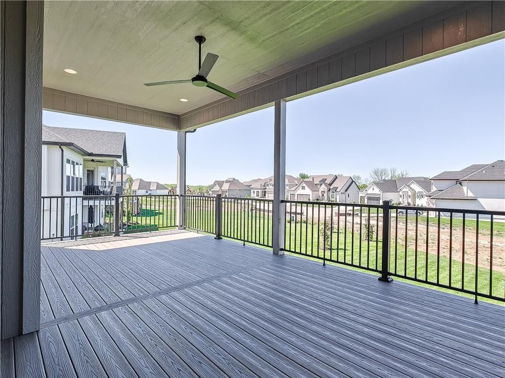 16724 Hayes Street — photo 23