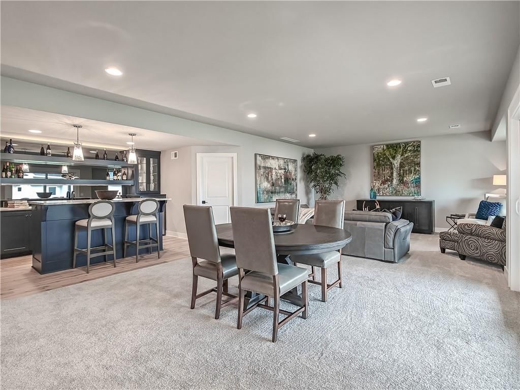 16724 Hayes Street — photo 37